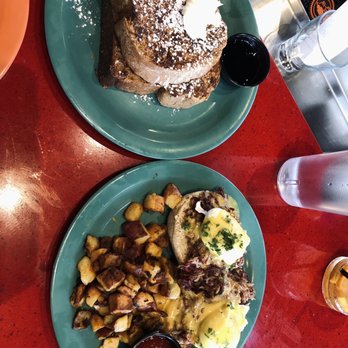 The Friendly Toast - IRISH BENNY + FRENCH TOAST was perfection - Breakfast & Brunch Near Me - Bedford, New Hampshire The Friendly Toast - IRISH BENNY + FRENCH TOAST was perfection - Breakfast & Brunch Near Me - Bedford, New Hampshire