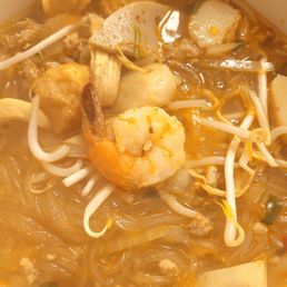 Hu tieu with clear noodles (assembled delivery order at home) Hu tieu with clear noodles (assembled delivery order at home)