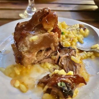 Macosa Trattoria - Coda Alla Vaccinara - Italian Near Me - Brooklyn, New York