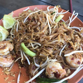 Saigon -2- Siam Bistro - Shrimp Pad Thai - Vietnamese Near Me - Gilroy, California