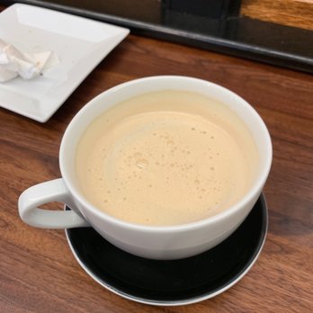 Familiars Coffee & Tea - Chai latte - Coffee & Tea Near Me - Northampton, Massachusetts