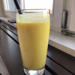 New Bombay - Mango lassi