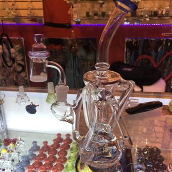 Smoke Stop - Recycling rig with quartz nail and pearls - Vape Shops Near Me - Alexandria, Virginia
