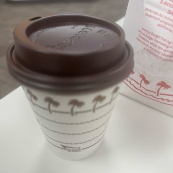 In-N-Out Burger - Free hot chocolate - Fast Food Near Me - Flagstaff, Arizona