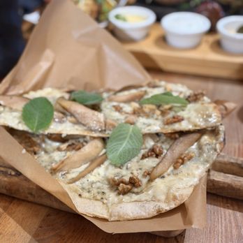 Młyn - Flat Bread - Polish Near Me - Gniezno, WP