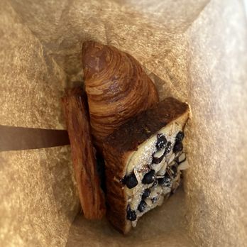 Artisana Bread - Stale baked goods - Bakeries Near Me - Houston, Texas Artisana Bread - Stale baked goods - Bakeries Near Me - Houston, Texas