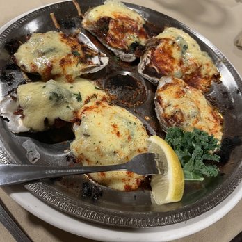 Duck Inn - Oysters Rockefeller - Seafood Near Me - Delavan, Wisconsin