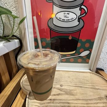 Le Phin - Coffee & Tea Near Me - New York, New York