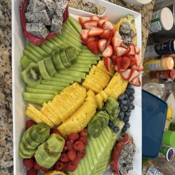 Chef Jake - Delicious fruit platter - Personal Chefs Near Me - Bloomingdale, Georgia