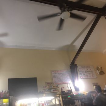 Harbour House Coffee Shop - Diners Near Me - Larchmont, New York