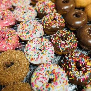 Digby's Premium Donuts - CAKE DONUTS SPRINKLES CINNAMON CRUMS CHOCOLATE CAKE - Bakeries Near Me - San Ramon, California Digby's Premium Donuts - CAKE DONUTS SPRINKLES CINNAMON CRUMS CHOCOLATE CAKE - Bakeries Near Me - San Ramon, California