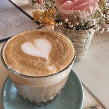 Little Hen - Cafe con Leche - Breakfast & Brunch Near Me - Weston, Florida Little Hen - Cafe con Leche - Breakfast & Brunch Near Me - Weston, Florida