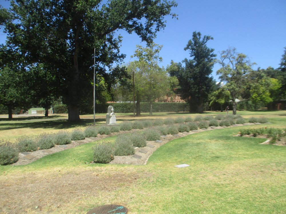 SOUTH AUSTRALIAN NAVAL MEMORIAL GARDEN Updated March 2024 Sir Edwin Smith Ave, North