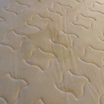 Inn at Otter Crest - Mattress with staining - Hotels Near Me - Otter Rock, Oregon