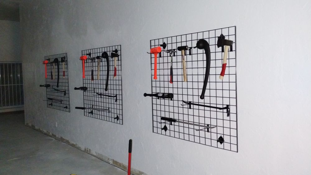 RAGE ROOM FRESNO Updated October 2024 13 Photos & 12 Reviews 4374