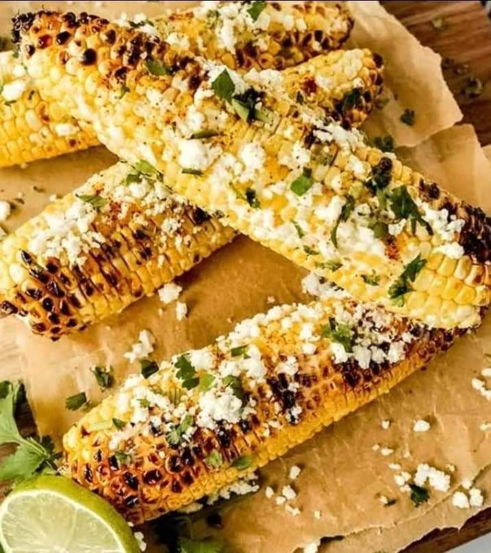 J&M's Taco Listo Logo