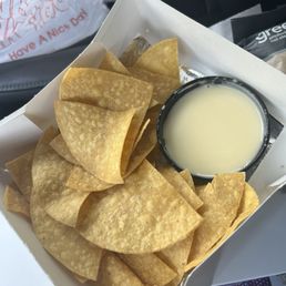 Chips/Queso