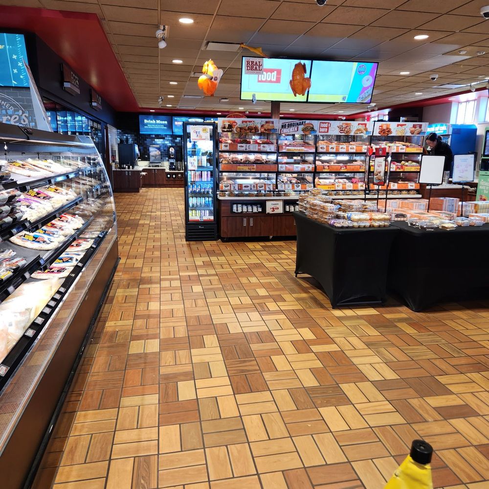 Kwik Trip - Gas Stations Near Me - Muskego, Wisconsin Kwik Trip - Gas Stations Near Me - Muskego, Wisconsin