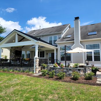Keystone Custom Decks - Decks & Railing Near Me - East Earl, Pennsylvania
