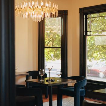 Domaine Lumineux - Tasting Room - Wineries Near Me - Newberg, Oregon Domaine Lumineux - Tasting Room - Wineries Near Me - Newberg, Oregon
