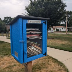 Luna's Library - Luna's Library, Xenia