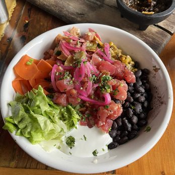 Dos Santos - Ahi tuna nachos - Mexican Near Me - Colorado Springs, Colorado