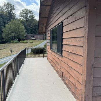 Pacific Exteriors - Old cracked, compromised cedar. It served us well. - Siding Near Me - Seattle, Washington Pacific Exteriors - Old cracked, compromised cedar. It served us well. - Siding Near Me - Seattle, Washington