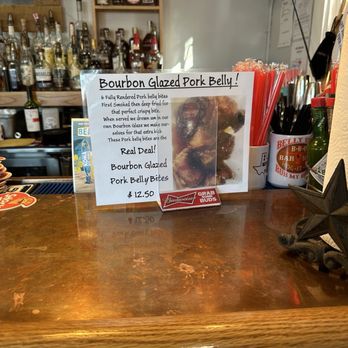 Hog It Up - Bar area - Barbeque Near Me - Winchester, Virginia