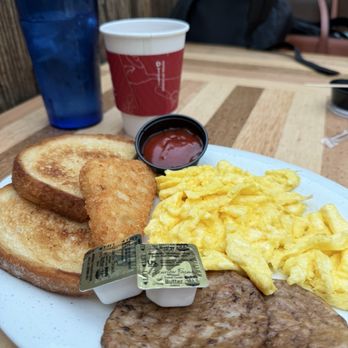 Cask & Larder - Breakfast plate - Southern Near Me - Orlando, Florida Cask & Larder - Breakfast plate - Southern Near Me - Orlando, Florida