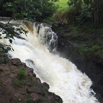 Hoopii Falls - View of the first falls from a different angel - Hiking Near Me - Kapaa, Hawaii Hoopii Falls - View of the first falls from a different angel - Hiking Near Me - Kapaa, Hawaii