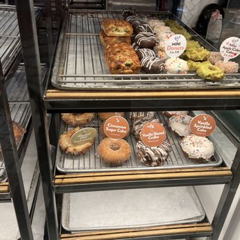 Stan's Donuts & Coffee - Donuts Near Me - Chicago, Illinois