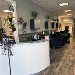 Village 9 Salon - Village 9 Salon Interior (2022)