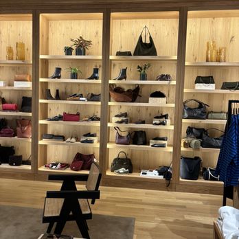 Madewell Kierland Commons - Women's Clothing Near Me - Scottsdale, Arizona Madewell Kierland Commons - Women's Clothing Near Me - Scottsdale, Arizona