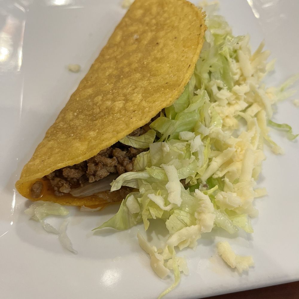 Mezcal Mexican Grill - Beef taco - Mexican Near Me - Hampton, Virginia Mezcal Mexican Grill - Beef taco - Mexican Near Me - Hampton, Virginia