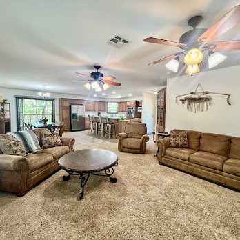 Rocky Point Cabins - Hotels Near Me - Sulphur, Oklahoma Rocky Point Cabins - Hotels Near Me - Sulphur, Oklahoma