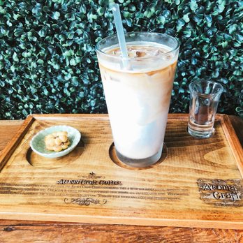Aroma Craft Coffee - Iced latte - Coffee Roasteries Near Me - Walnut, California