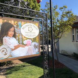 SignRanch by Rod’s Custom Signs - Blossom Trail Photo sign at 809 I Street, Reedley