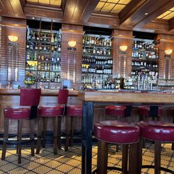 Harper's Restaurant - Bar area