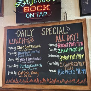 The Green Mesquite BBQ & More - Barbeque Near Me - Austin, Texas The Green Mesquite BBQ & More - Barbeque Near Me - Austin, Texas