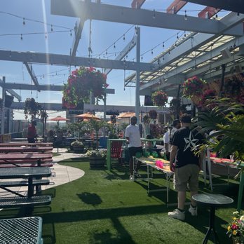 Utopian Tailgate - Lounges Near Me - Chicago, Illinois
