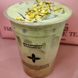 开心果小兰花 Pistachio Jasmine Coco  Champaca Matcha + coconut water + pistachio cheese foam