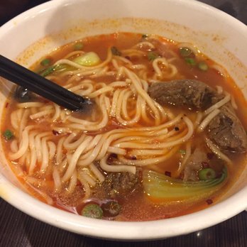 Lee's House Restaurant - Tomato Stew Beef Brisket in Soup with Noodle ($9.50) - Chinese Near Me - Victoria, British Columbia