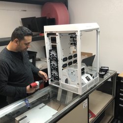 Elite Computer Repair - Hector getting down with the Tower 900 Build