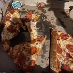Dropped pizza from papa johns Dropped pizza from papa johns