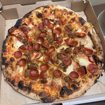 Esquina Pizza - Sausage pizza with added pepperoni. - Pizza Near Me - Santa Fe, New Mexico