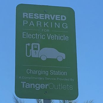 Tanger Outlets Phoenix - Outlet Stores Near Me - Glendale, Arizona Tanger Outlets Phoenix - Outlet Stores Near Me - Glendale, Arizona