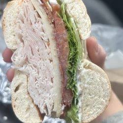 Minervini's New York Bagel - Turkey club
