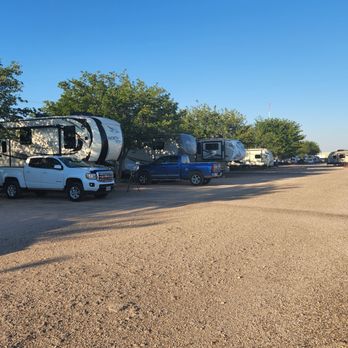 MIDLAND RV PARK - Updated October 2025 - 48 Photos & 23 Reviews - 2134 ...