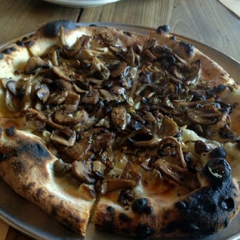 Gjelina - New American Near Me - Venice, California