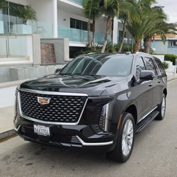Curbside Rides - Executive car service in Los Angeles. The same professional chauffeur on every ride.